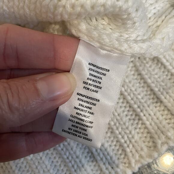 Elie Tahari White Wool Blend Cable Knit Sweater Small Relaxed Fit Cropped Fit - Picture 5 of 6